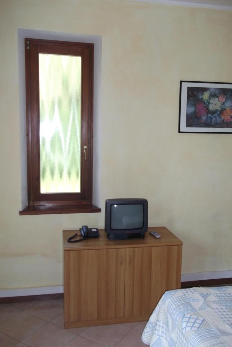 Villa Girasole Torri Del Benaco Exterior photo