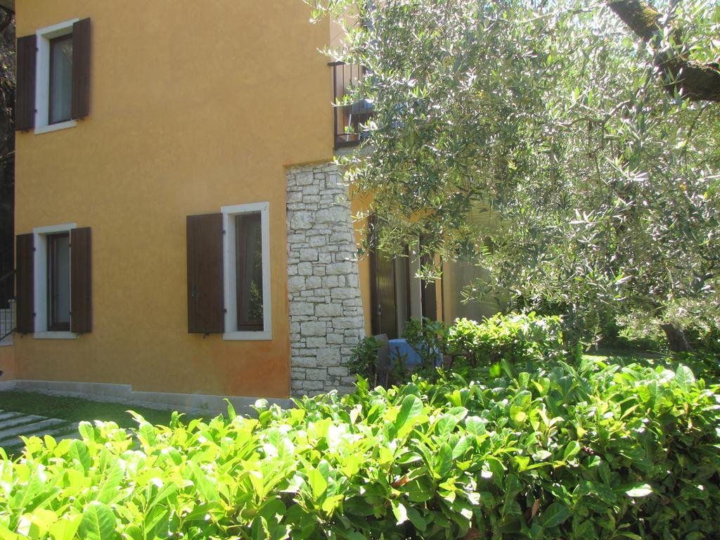 Villa Girasole Torri Del Benaco Room photo